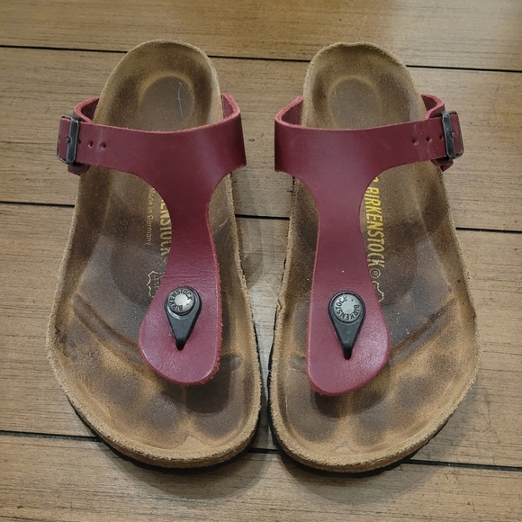 BIRKENSTOCK GIZEH Birko-Flor Sandals Bordeaux Red - Picture 2 of 6